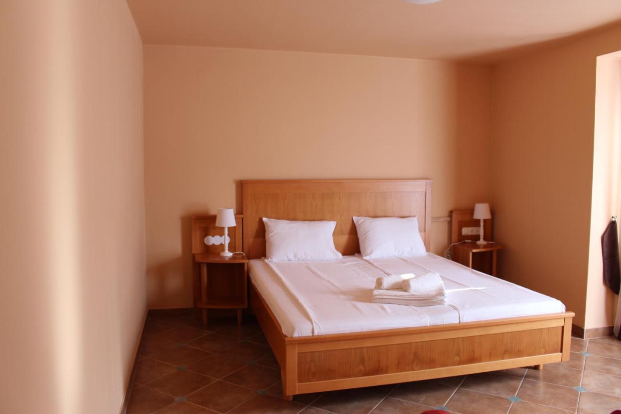 Rooms Cristian Deva Dış mekan fotoğraf